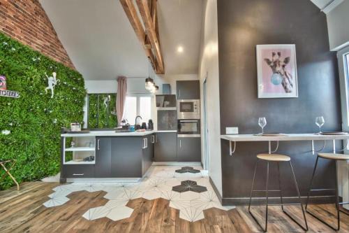 Maintenon Apartment | Le Loft des Mystères