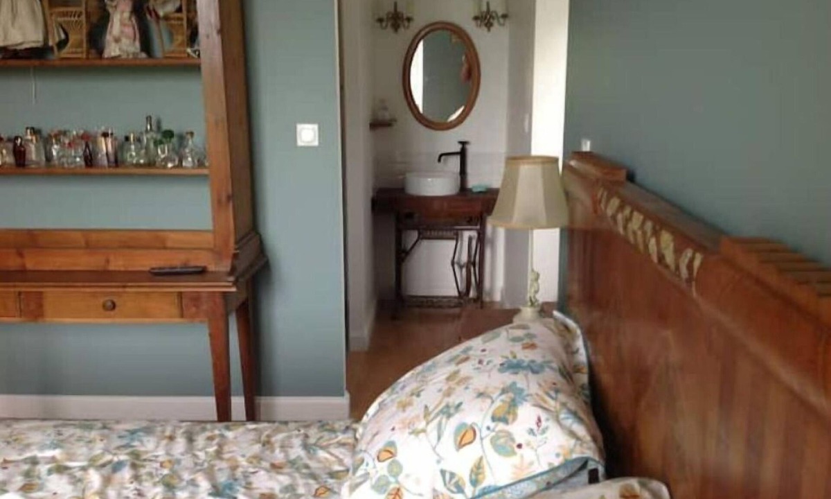 Fontenay-le-Comte House | Le Loft et ses Deux Chambres