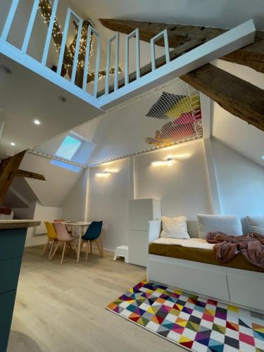 Lormes Apartment | Le loft insolite