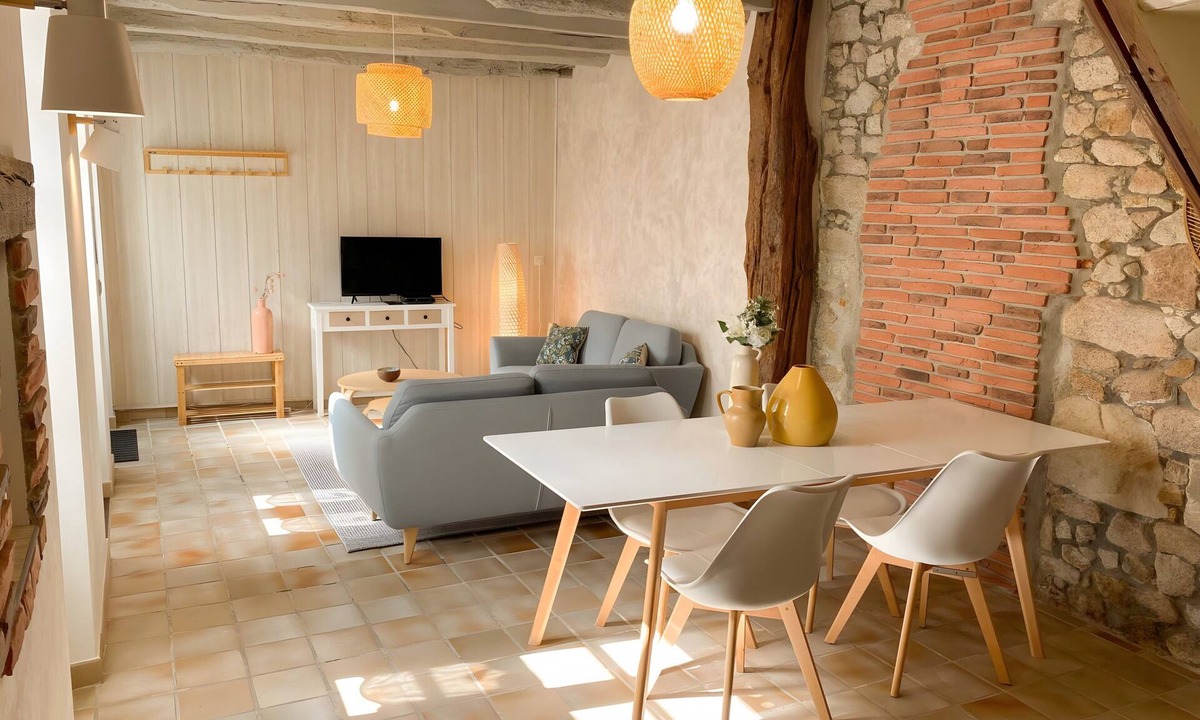 Mortagne-sur-Sevre House | Le logis de la forge – 10 min from Puy du Fou