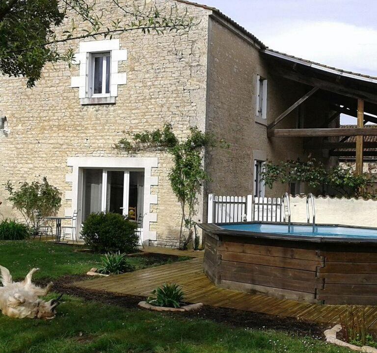 Saint-Hilaire-la-Palud Bed & Breakfast | Le Logis de la Venise Verte