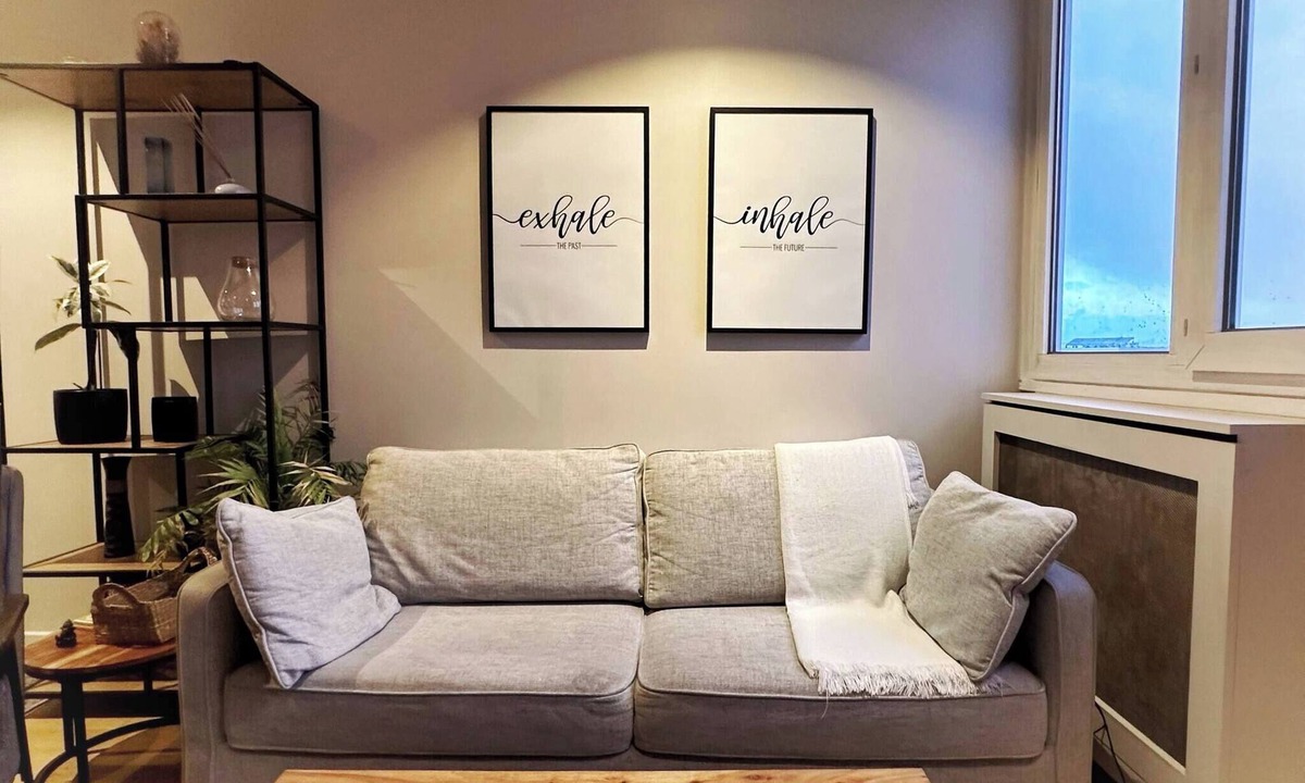 Pantin Apartment | Le Lolive modern 2P apartment in Pantin