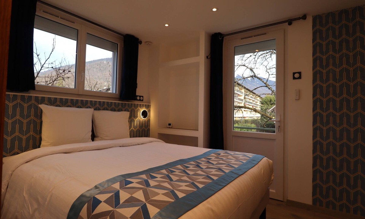 Albertville House | Le Lotus Blanc