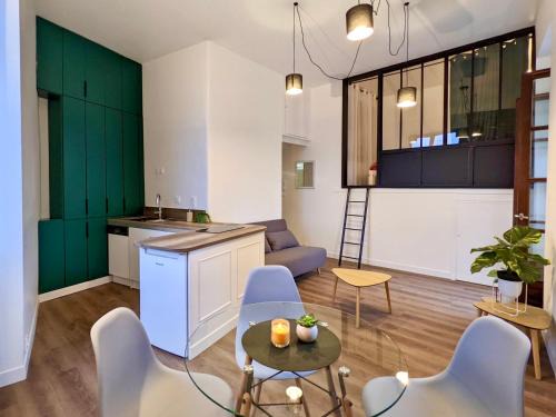 Aubenas Apartment | Le Louis - du charme en centre-ville