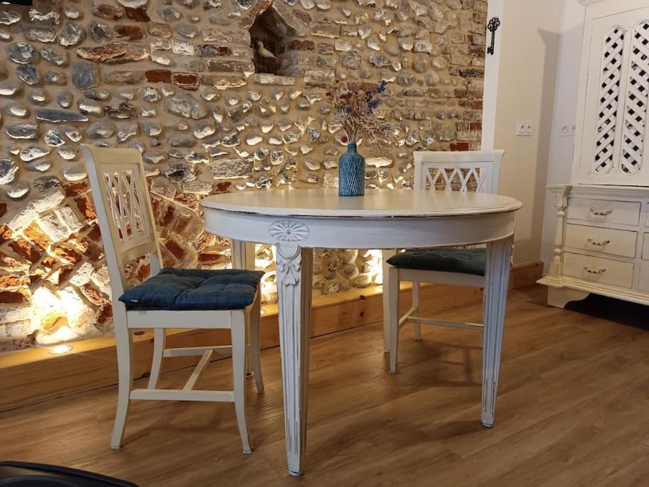 Saint-Valery-sur-Somme Apartment | Le macareux, maison de pêcheur.