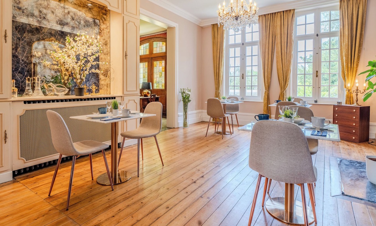 Bethencourt-sur-Mer House | Le manoir de la belle epoque