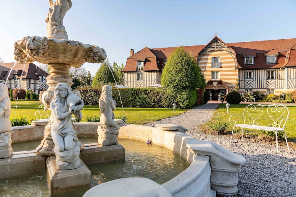 Cricqueboeuf Hotel | Le Manoir de La Poterie & Spa