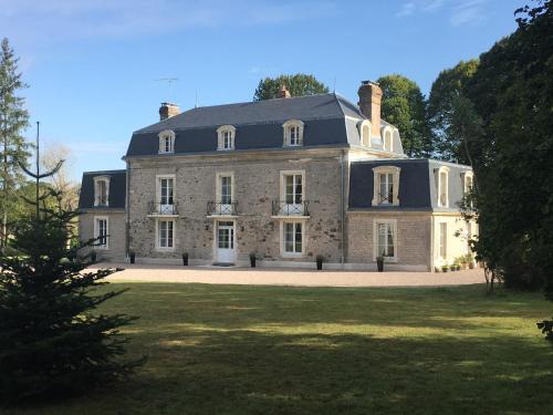 Neuvy-au-Houlme Bed & Breakfast | Le Manoir du Ribardon