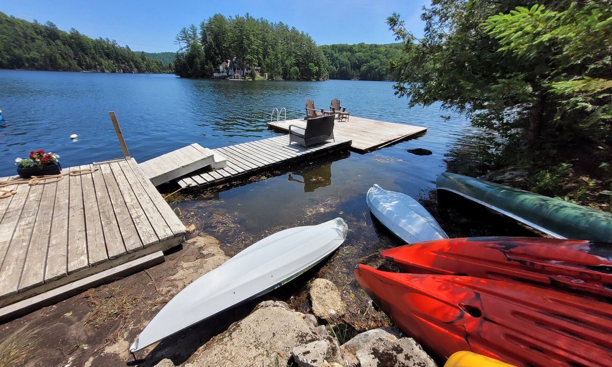 Val-des-Monts House | Le Manoir on Majestic Lac St Pierre