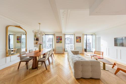 Marais Apartment | Le Marais - Iconic Penthouse with Balcony