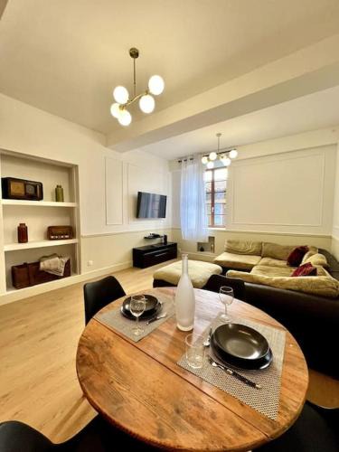 Conques-sur-Orbiel Apartment | Le Margaux Balnéo spacieux calme