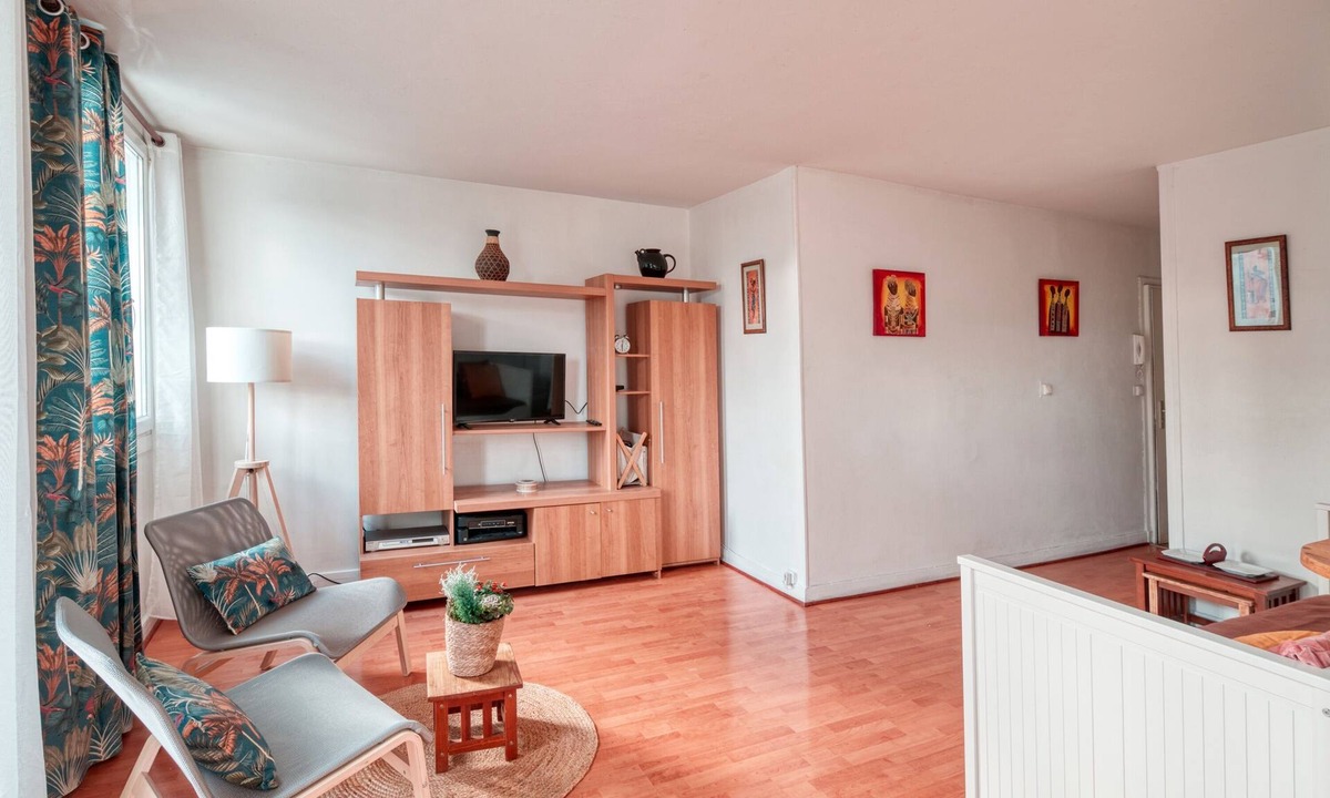 Villejuif Apartment | Le Marx - Appt 2 chambres