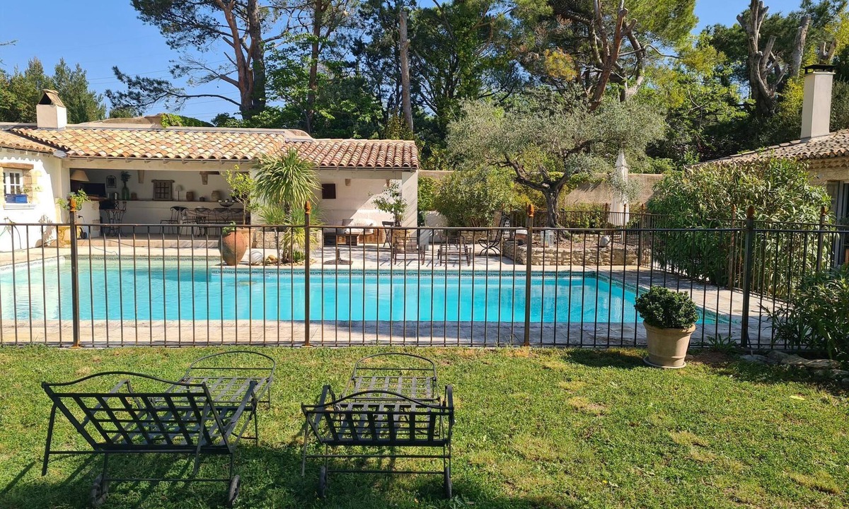 Aramon House | LE MAS DES COSME EN PROVENCE