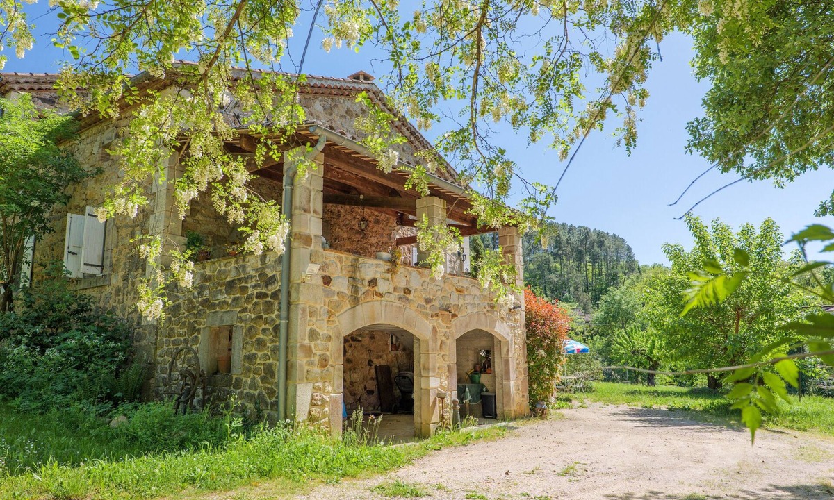 Gagnieres House | “Le Mas Des Mûriers in Cévennes” Mountain View, Terrace & Wi-Fi