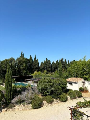 Cabannes House | Le Mas des Mirabelles