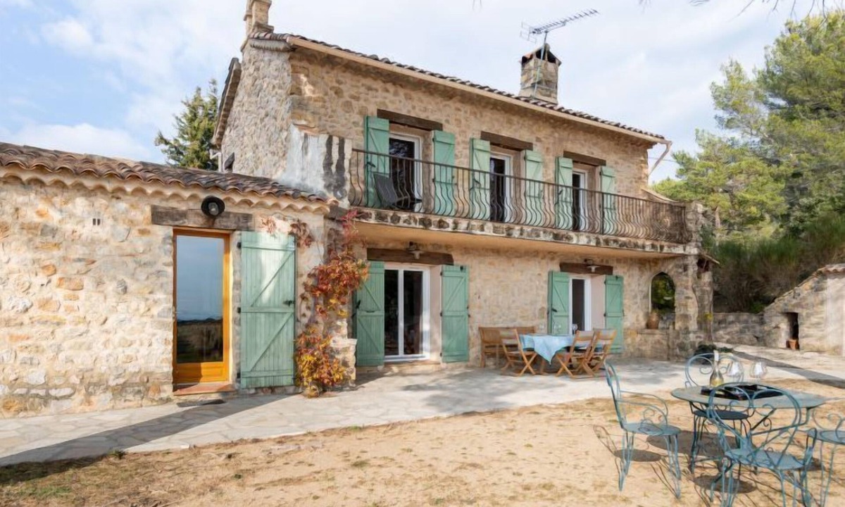 Tourtour House | Le Mas du Magnoglia by Interhome