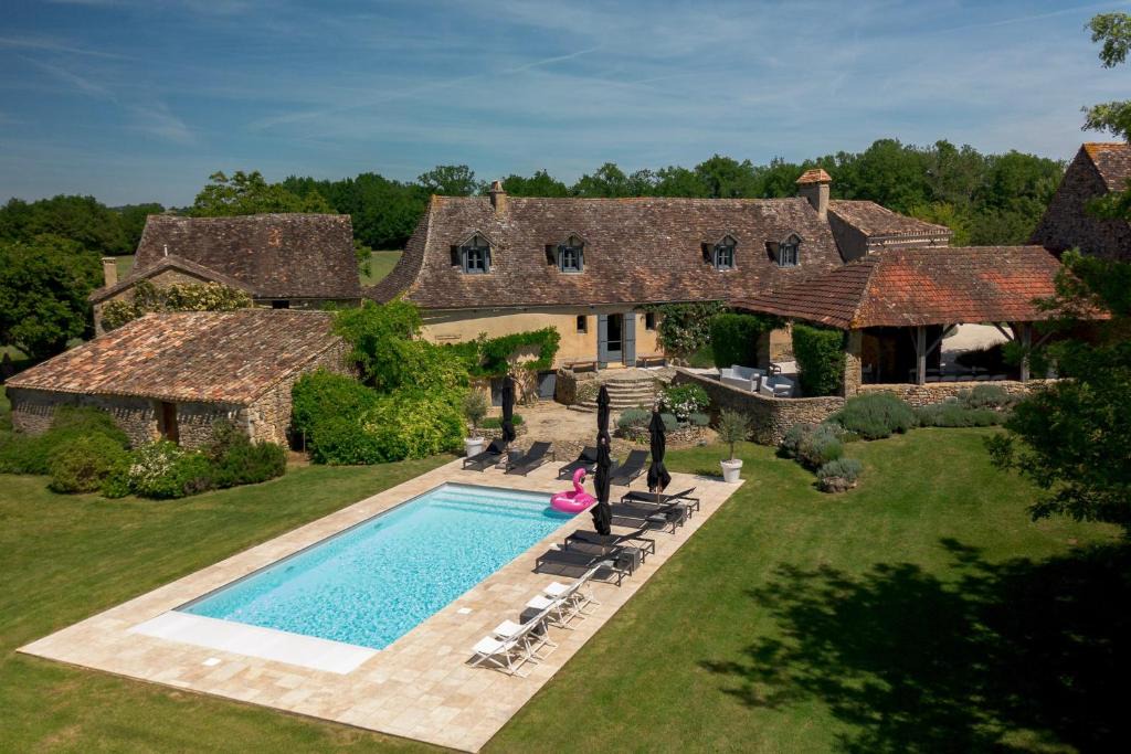 Sainte Croix de Beaumont House | Le Mas