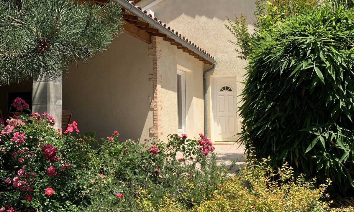 Villefranche-de-Rouergue House | Le mas du petit prince a haven of peace in lush greenery