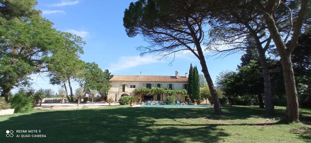 Le Sambuc Bed & Breakfast | Le Mas Neuf 1752