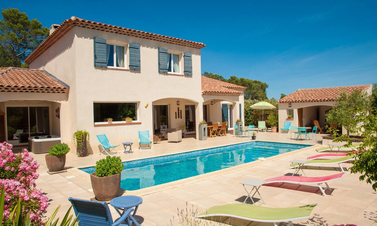 Lorgues House | Le Mas Pinède