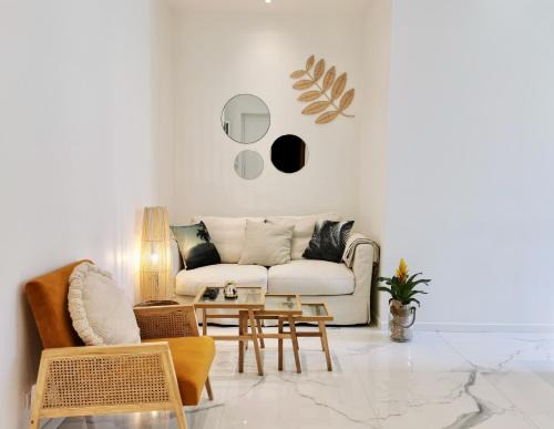 Carre d'Or Apartment | Le MASSENET by Booking Guys