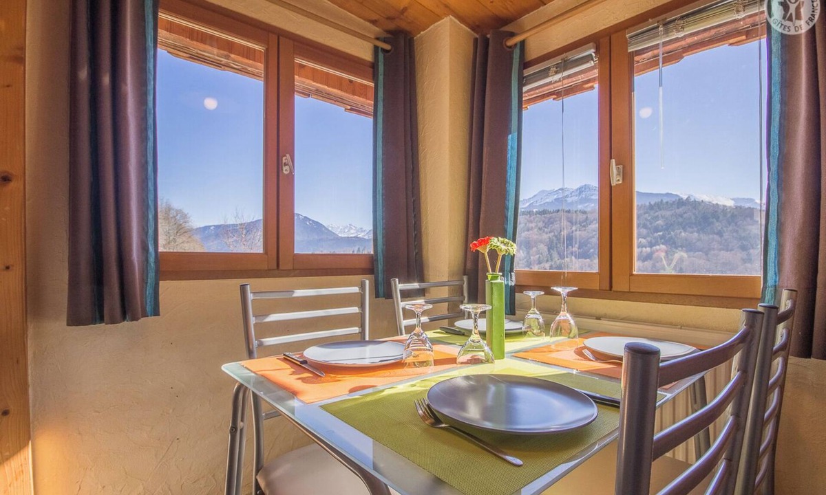 Allondaz House | LE MAZOT - ALLONDAZ - Gîte