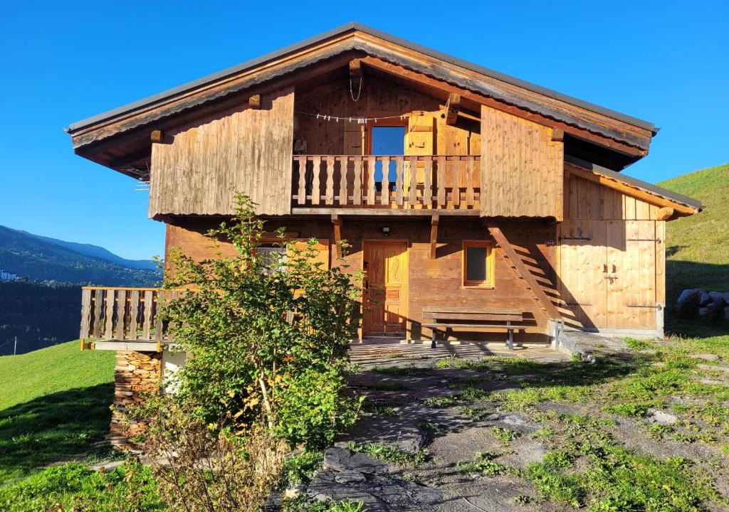Flumet Ski Chalet | Le Mazot de Marie - chalet 6 pers