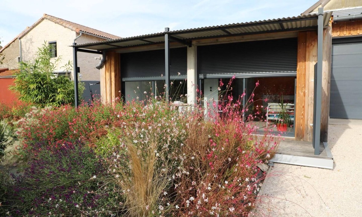 Montbellet House | Le Meet'Oyen - MONTBELLET