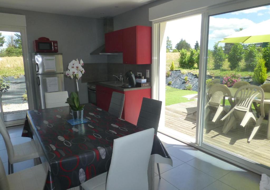 Charnoz-sur-Ain House | Le Messimy