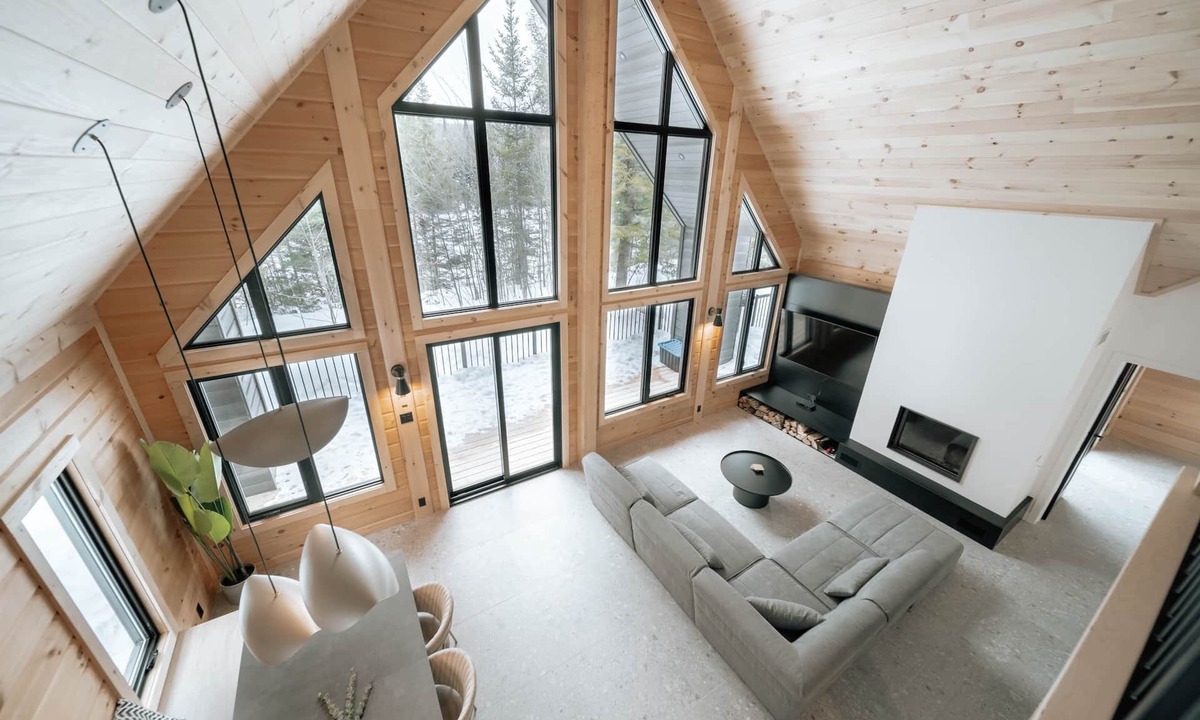 Amherst Ski Chalet | Le Mitik Kanata Tremblant (224)