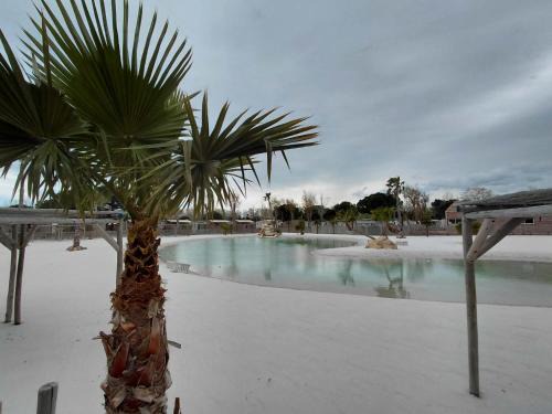 Vendres Other | Le Mobilhome Douillet climatisé 5 pers en camping, proche plage, 2 SDB, 2 WC