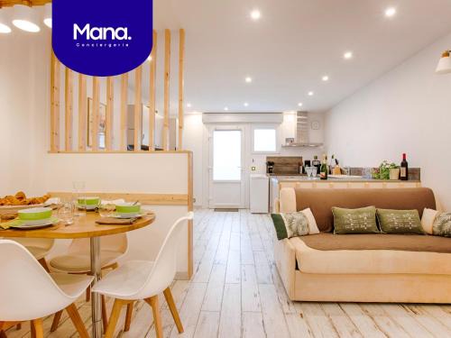 Saint-Martin-des-Entrees Apartment | Le Mont'aide - Bayeux - 3 lits - Accessible PMR