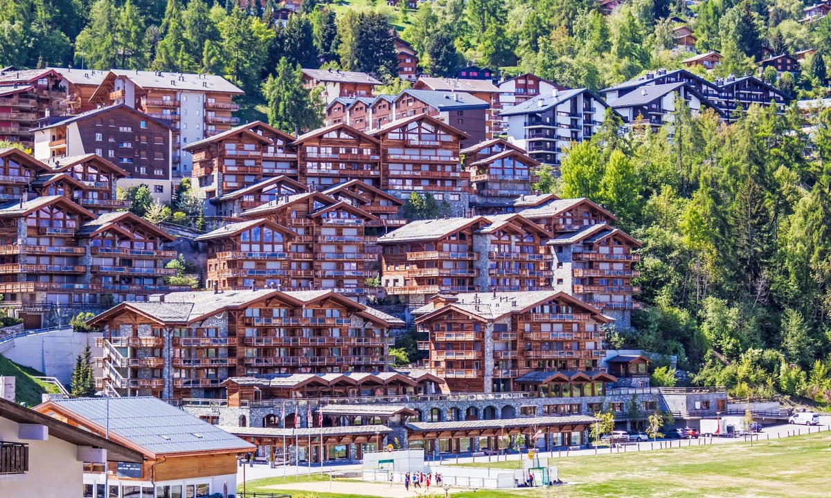 Saint-Pierre-de-Clages Apartment | Le Montagnard 6 by Interhome