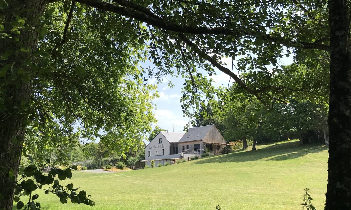Sache House | Le Moulin a Tan