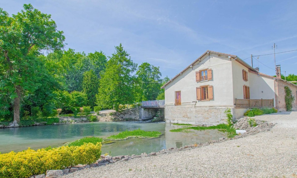 Lhuitre House | Le Moulin de la L'huitrelle