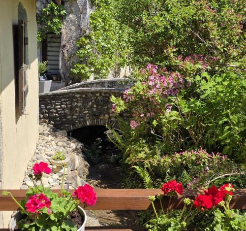 Alby-sur-Cheran Bed & Breakfast | Le Moulin de mes garçons