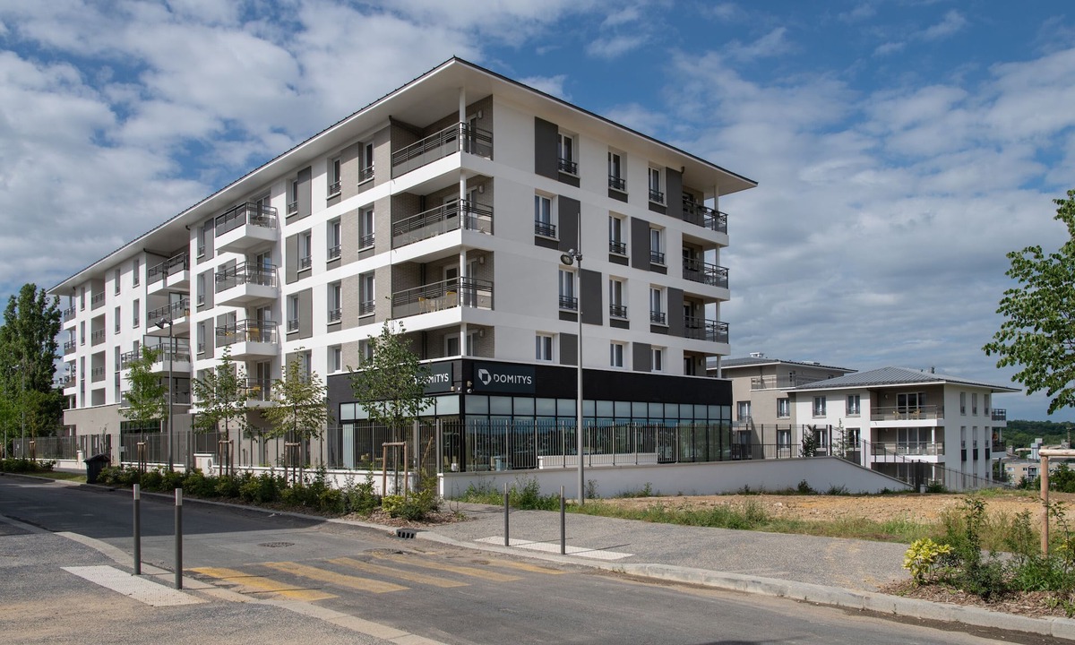 Corbeil-Essonnes Apartment | Le Moulin des Bruyeres