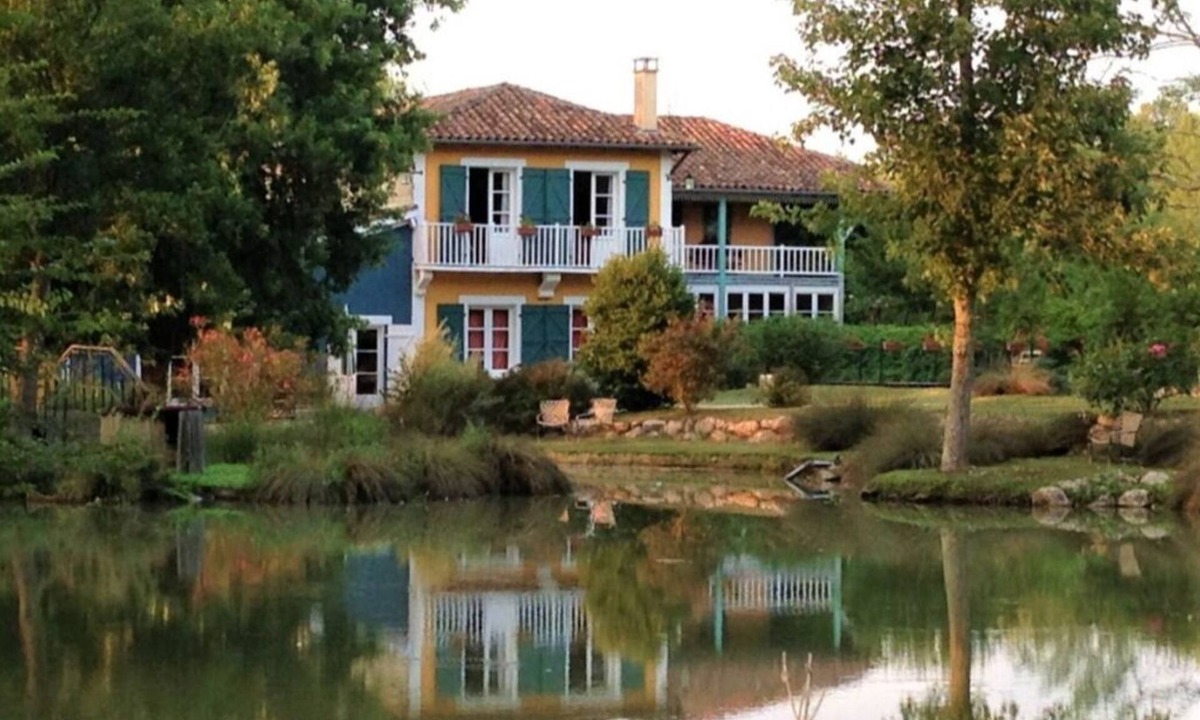 Simorre House | Le Moulin Gîte Familial 4