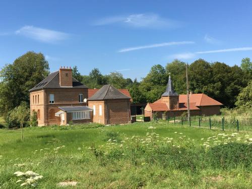 Estree-Wamin Bed & Breakfast | Le Moulin Sainte Marie, chambres d'hôtes et Gîte