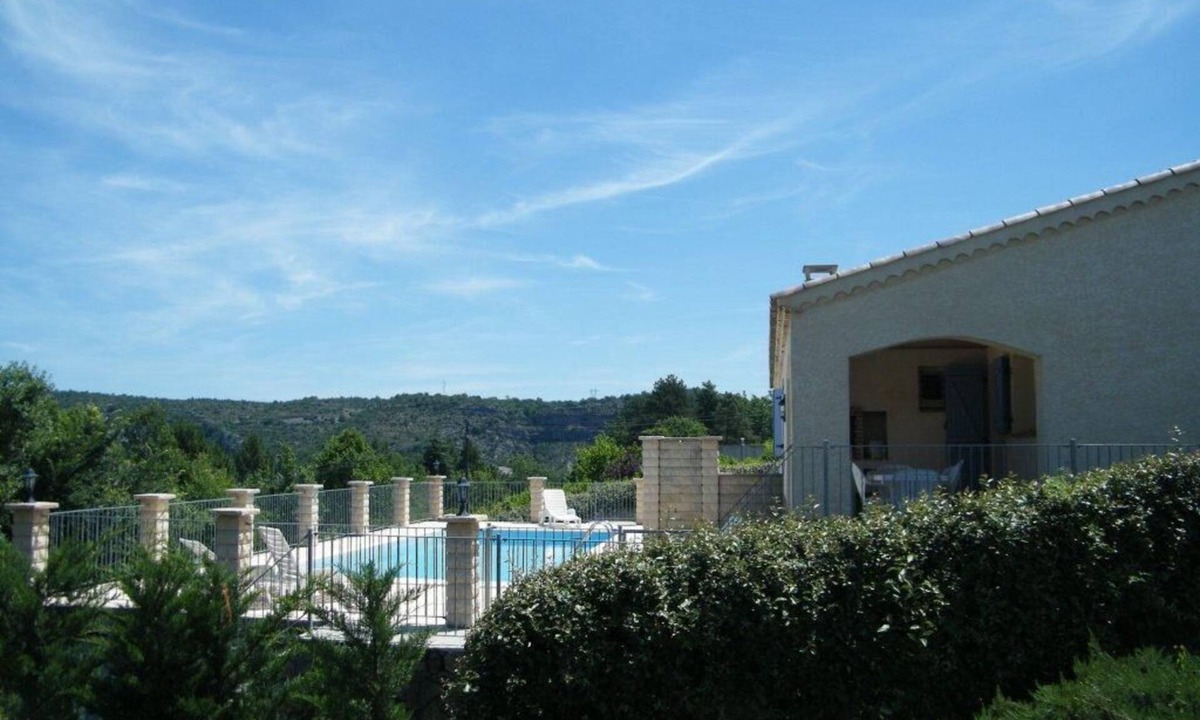 Chassagnes House | Le Murier B : Mooie Vakantiewoning met Zwembad in de Ardèche