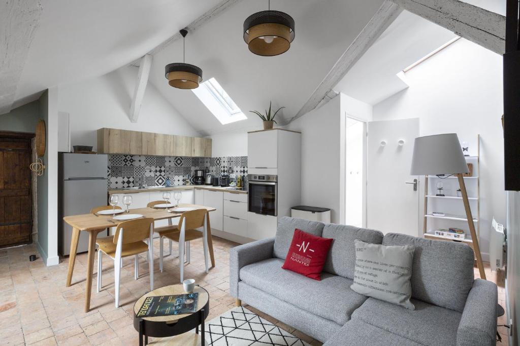 Nantes Centre Apartment | Le Nao- L'Île Feydeau - 2 chambres de charme