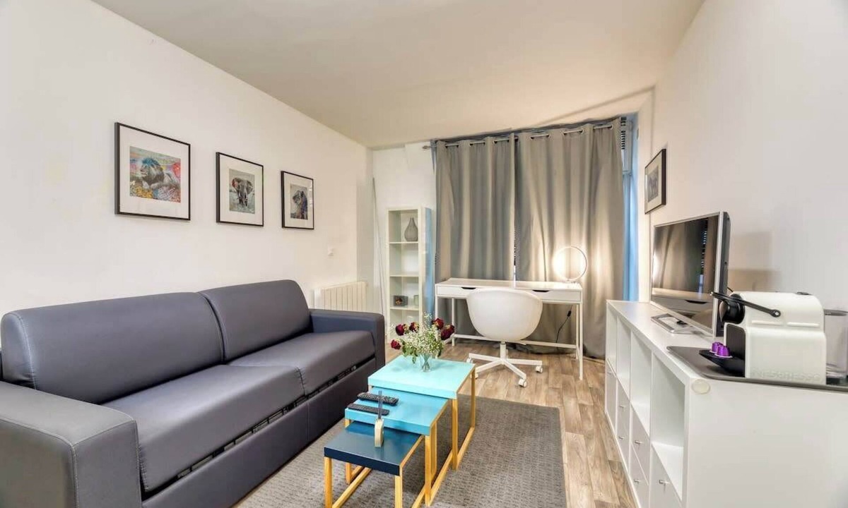 Quartier Vieux Marche-Cathedrale Apartment | Le Nicholson * votre studio proche cathédrale !