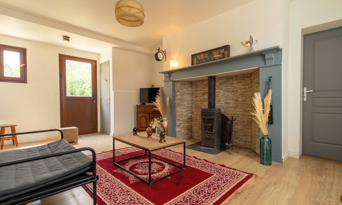 Lignieres-Chatelain House | Le Nid des Châtelains