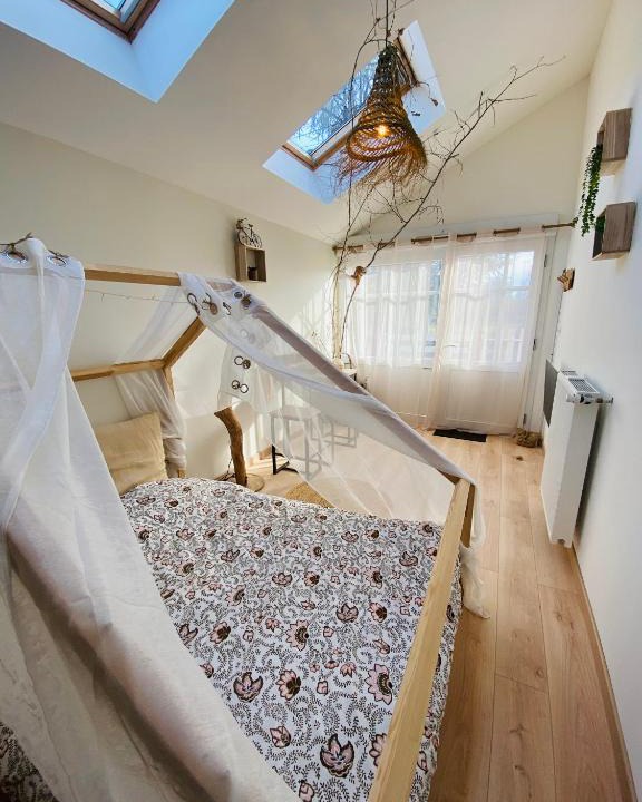 Plancher-Bas Bed & Breakfast | Le Nid Douillet