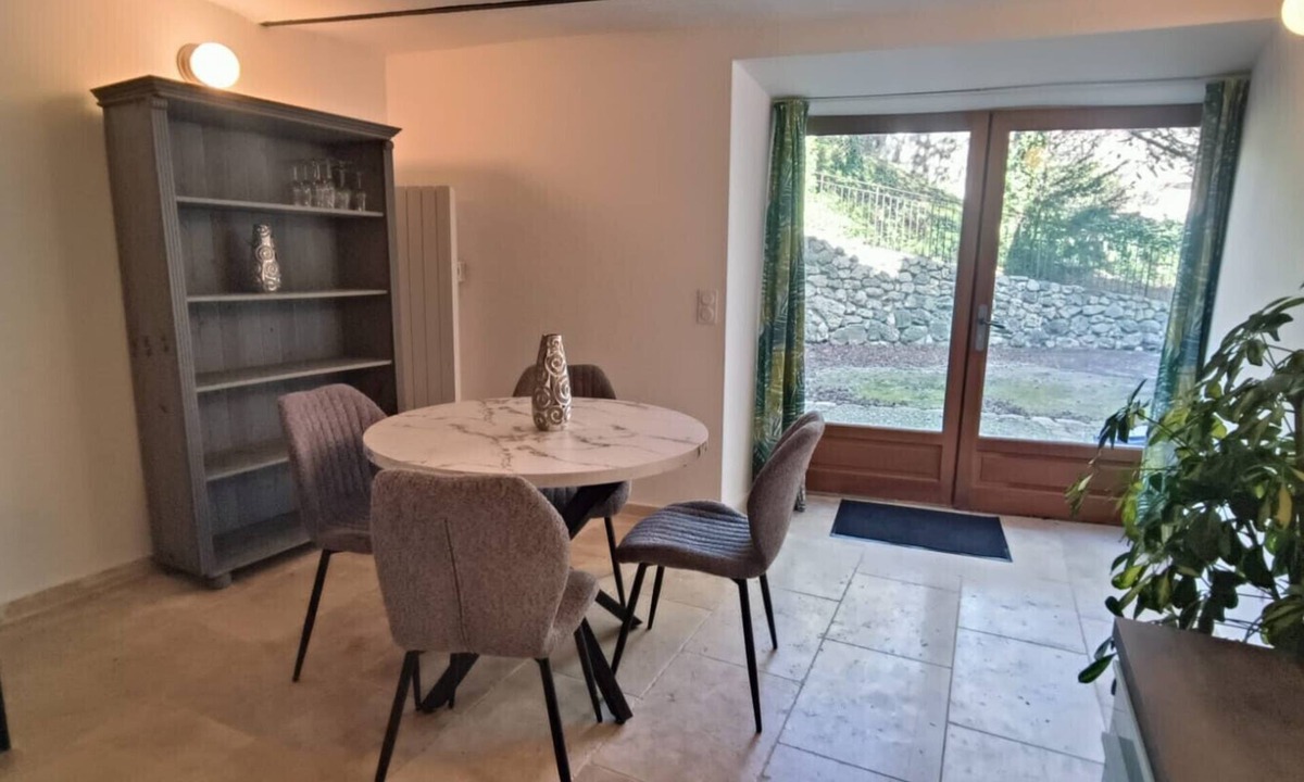 Montfroc Apartment | Le Nid du Château