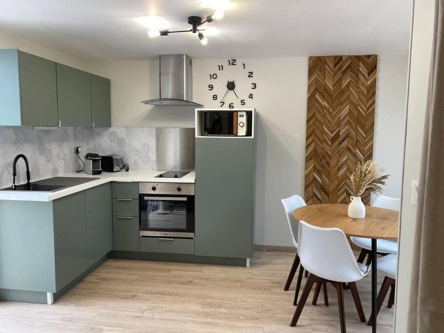 Moulle Apartment | Le Nid du Cygne