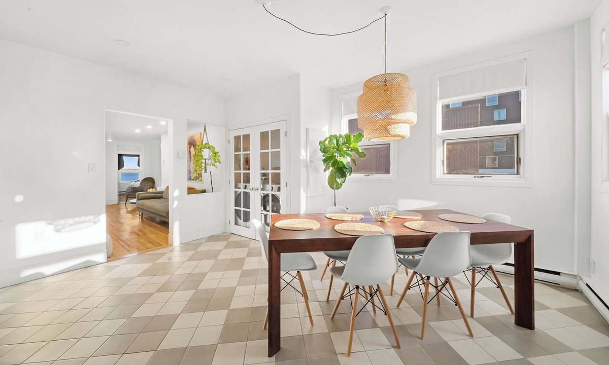 Trois-Rivieres Apartment | | Le Notre Dame 3 | River & City at the Gateway