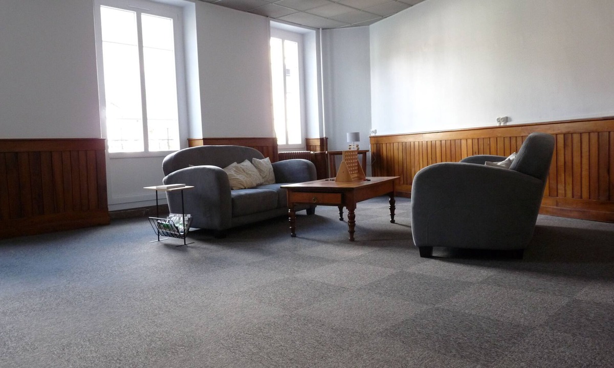 Saint-Pierre-de-Chartreuse House | Le Petit Chartreux: village house for 15/20 people