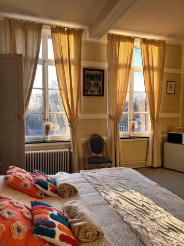 Saint-Omer Bed & Breakfast | Le Palais de la Cathédrale