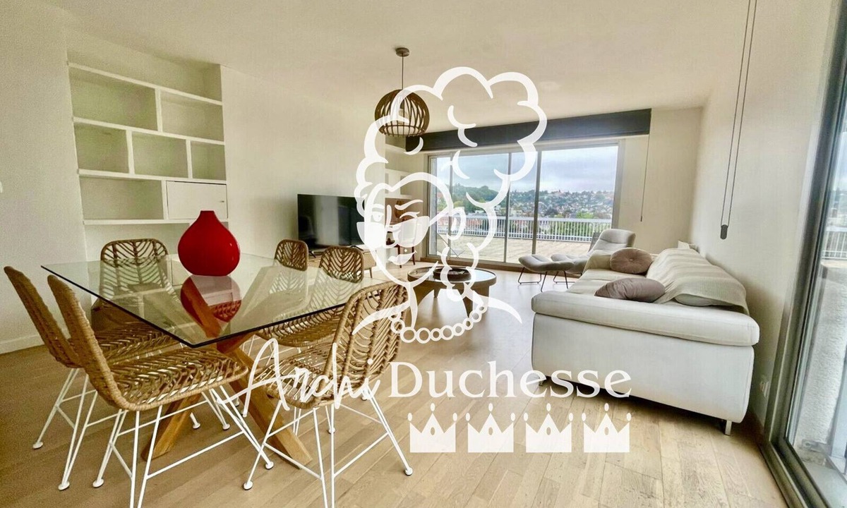 Mont-Saint-Aignan Apartment | Le Papillon, F3 moderne avec terrasse et parking